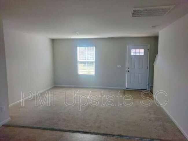 Foto del edificio - 320 Maplestead Farms Ct