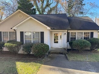 Building Photo - 1424 Ridgewood Dr