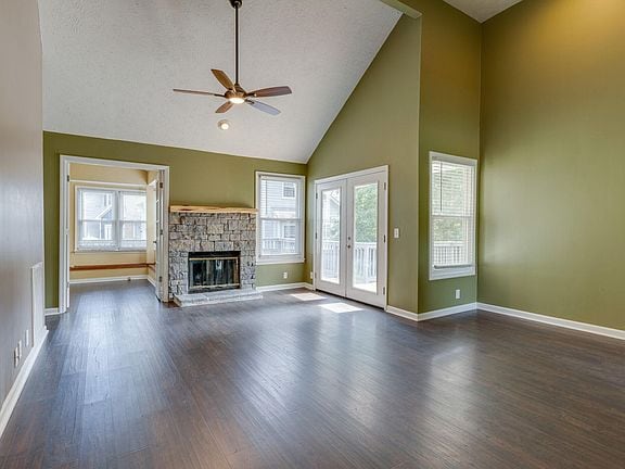 Building Photo - 125 Agee Cir E