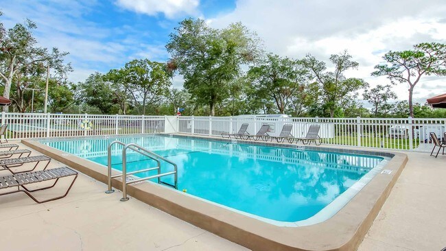 Piscina - Country Squire