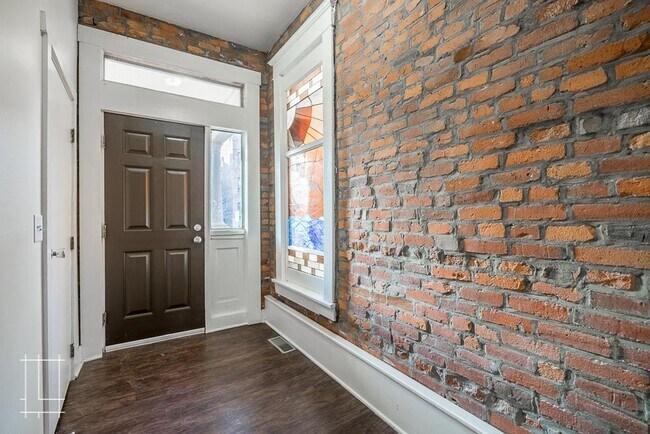 Foto del edificio - 812-814 Neil Ave