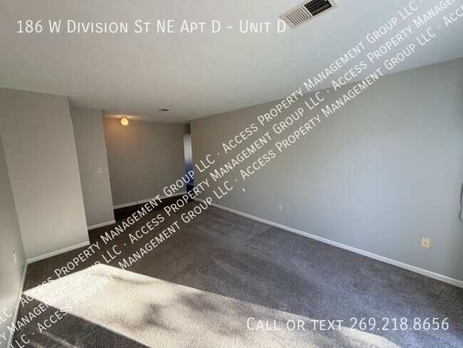 Foto del edificio - 186 W Division St NE