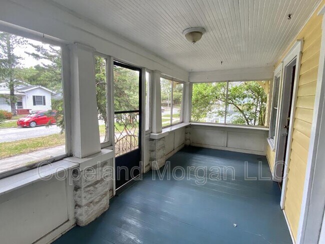 Foto del edificio - 718 14th St N