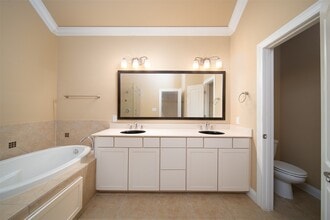 Building Photo - 1231 Creekside Acres Ct