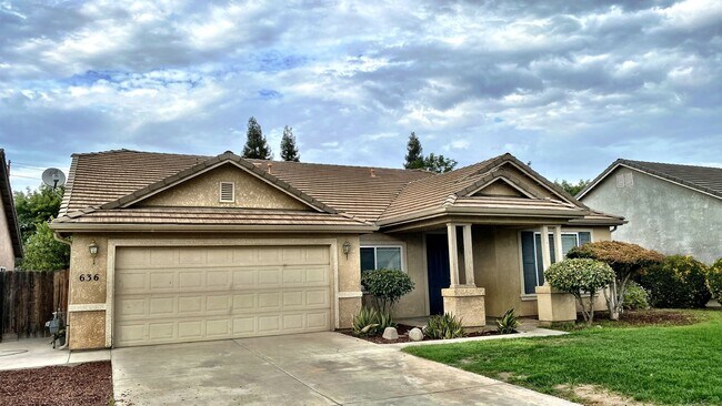 Foto del edificio - 636 W James Ct