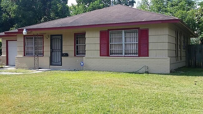 Foto del edificio - 5631 Groveton St