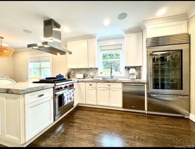 Foto del edificio - 42 Franklin Ave