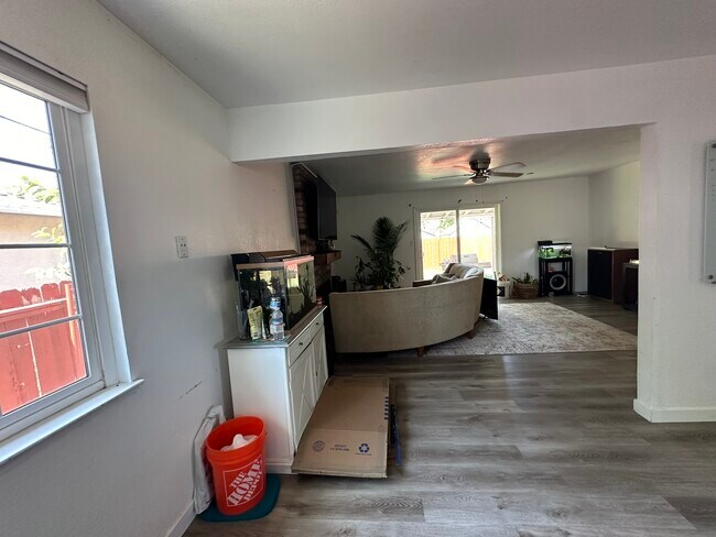 Building Photo - 7580 Eddylee Way
