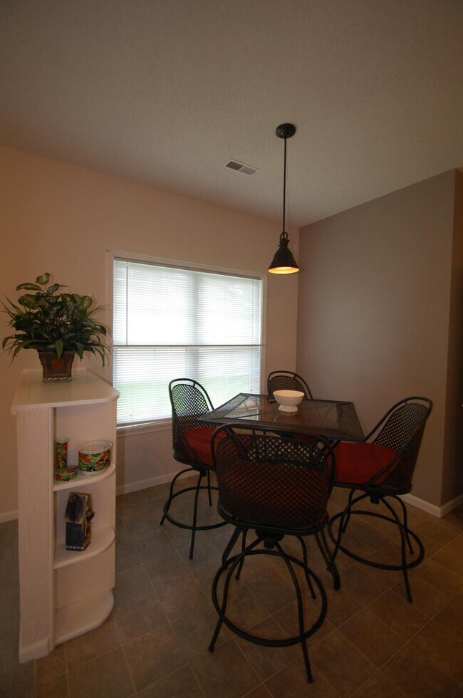 Foto del edificio - 4505 Shoram Ct