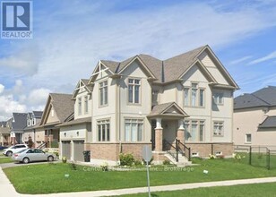 Building Photo - 97 Kirby Ave