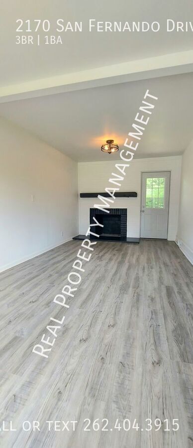 Foto del edificio - 2170 San Fernando Dr