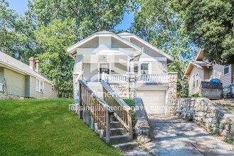 Building Photo - 5530 Garfield Ave