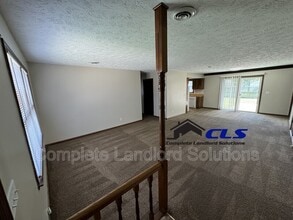Building Photo - 1795 E Southern Manor Dr