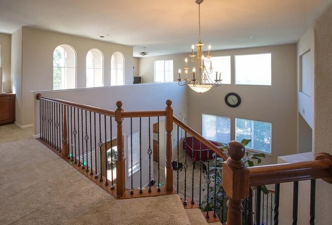 Foto del edificio - 2674 Torrey Pines Dr