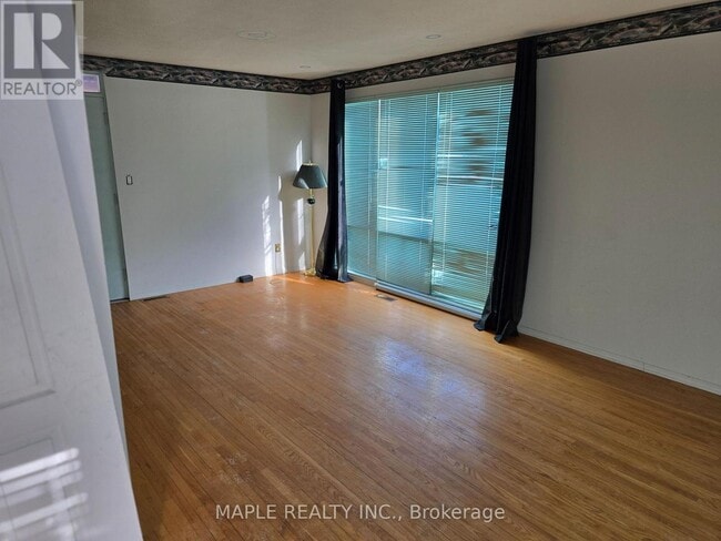 Building Photo - 68 Epsom Downs Dr