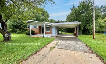 Building Photo - 2365 Blecker Dr