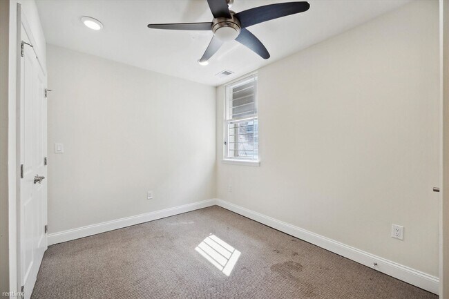 Building Photo - 4 br, 3 bath Duplex - 1823 N BOUVIER ST Un...