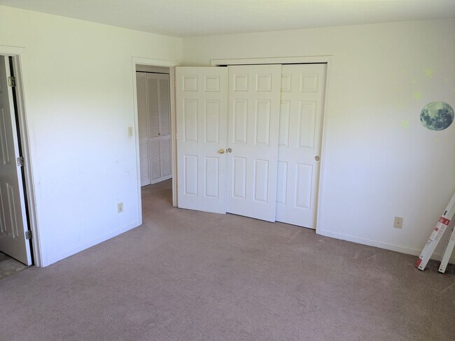 Foto del edificio - Quiet 2 bed 2 bath duplex home in Franklin!