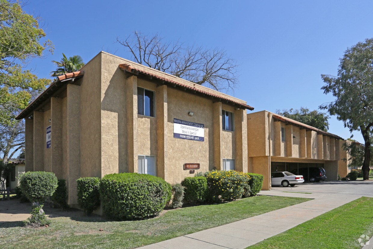Foto principal - Stoneridge Apartments