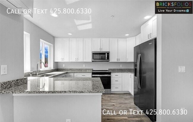 Building Photo - Gorgeous Condo Offered for Rent in Monroe