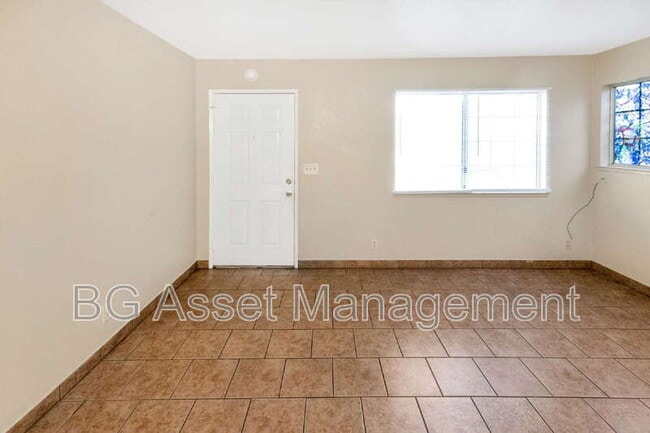 Foto del edificio - 1426 48th Ave