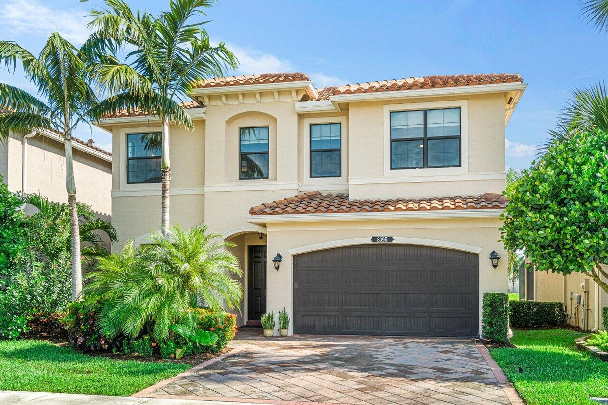 Primary Photo - 8095 Ironstone Dr