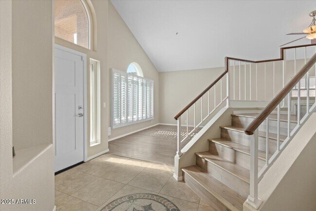 Building Photo - 9416 E Sutton Dr