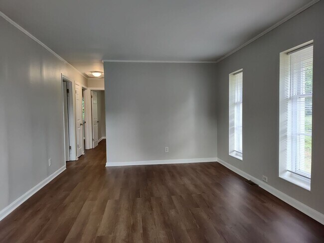 Building Photo - Charming home in Glendale Acres!
