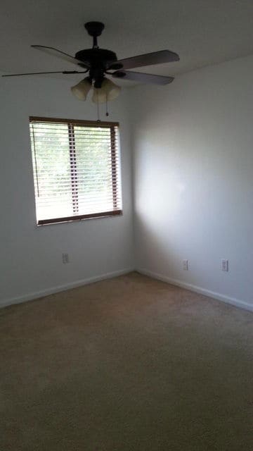 Building Photo - 2221 White Pine Cir