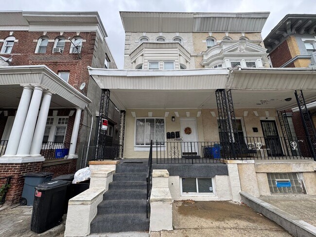 Foto del edificio - 4935 Walnut St