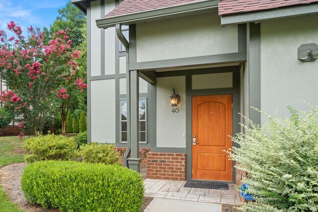 Foto del edificio - Spacious, Beautiful East Asheville Home
