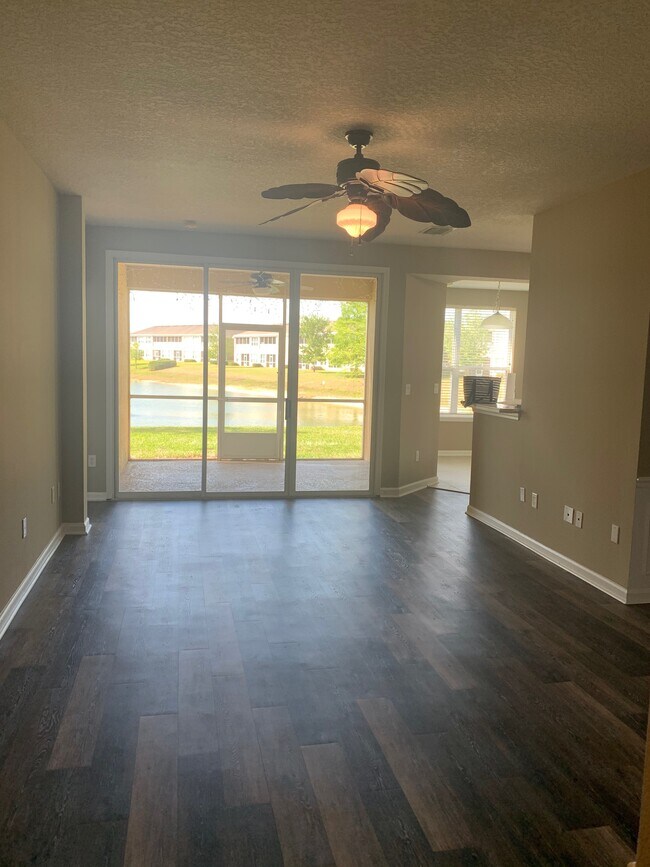 Building Photo - 6512 White Blossom Cir