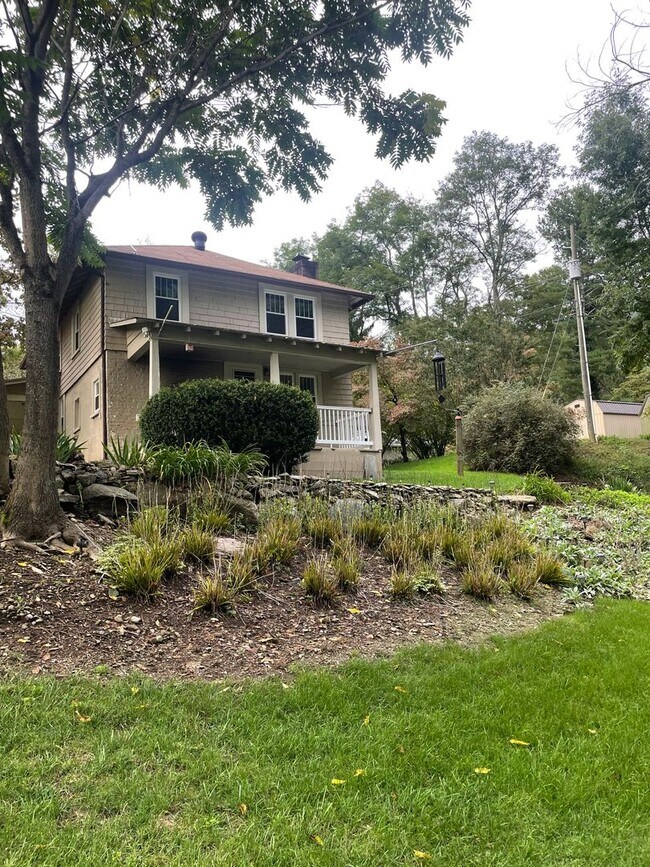 Foto del edificio - 3 Br 2 Bath Home