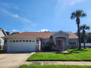 Building Photo - 226 Summerwood Dr