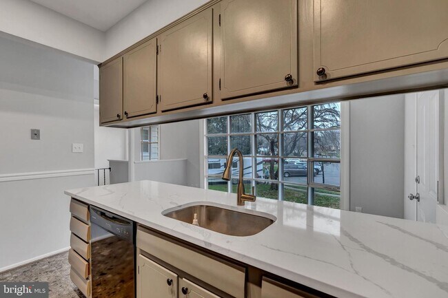 Foto del edificio - 6507 Meriwether Ln