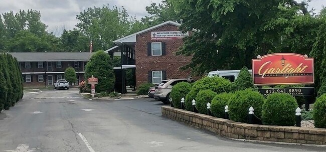 Bienvenido a casa - Gaslight Square Apartments