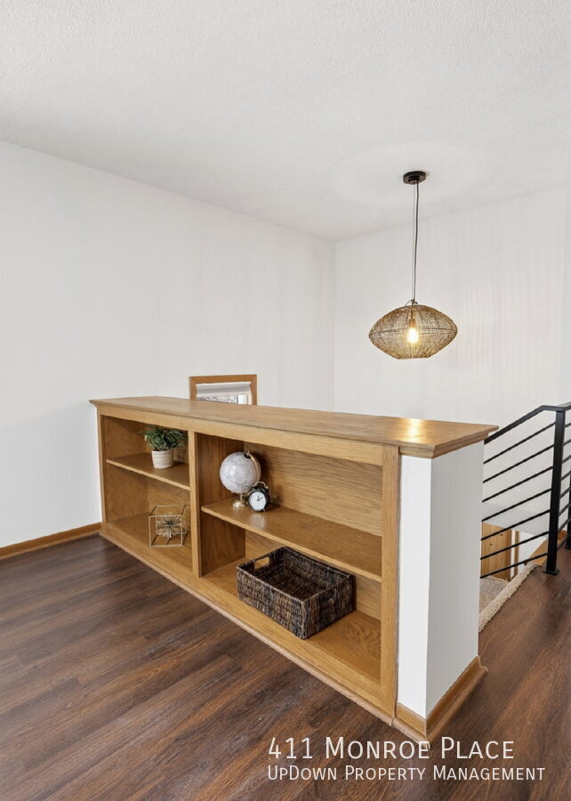 Foto del edificio - 411 Monroe Pl