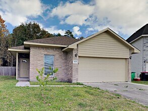 Building Photo - 2630 Arica Ln