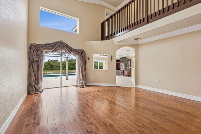 Building Photo - 2755 SW 165th Ave