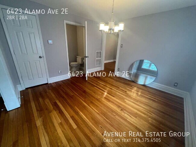 Foto del edificio - 6423 Alamo Ave