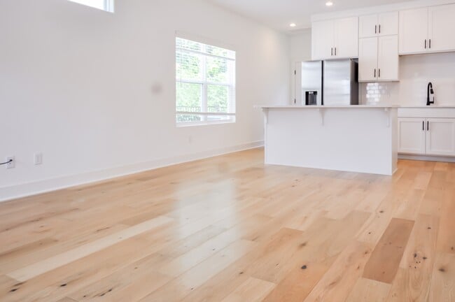 Photo - 1278 W Hendrix St (Fayetteville, AR) House