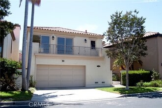 Building Photo - 5720 Malaga Pl