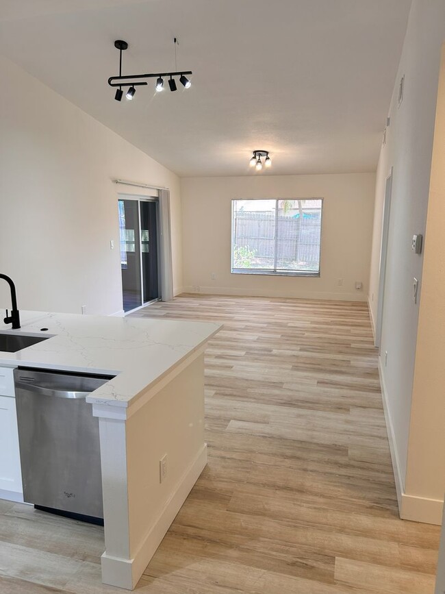 Foto del edificio - **2/2 Hidden Lakes Villa/ Sanford**