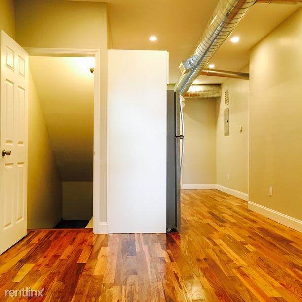 Foto del edificio - 705 Madison St