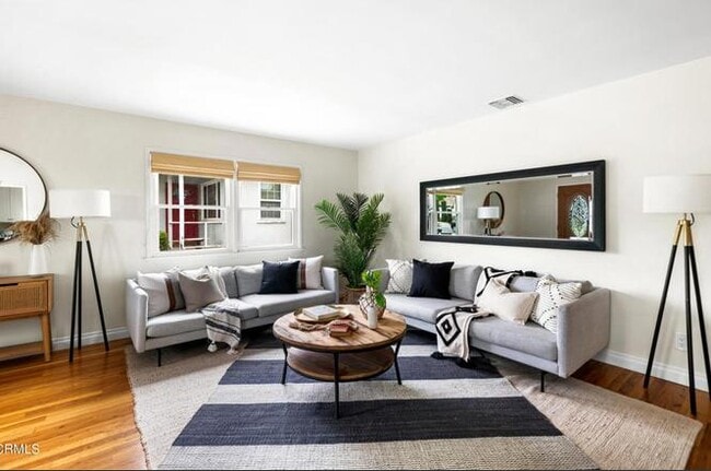 Building Photo - 1616 N Dominion Ave