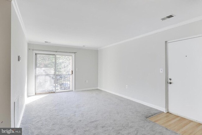 Building Photo - 8205 Whispering Oaks Way