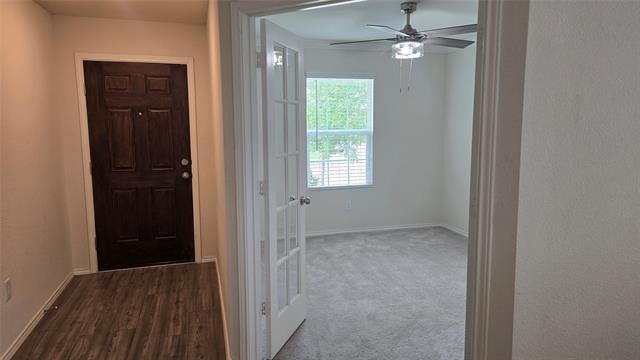 Building Photo - 1121 Waggoner Dr