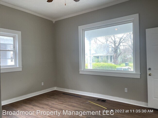 Foto del edificio - 3 br, 2 bath House - 1625 Nelson Ave. #1