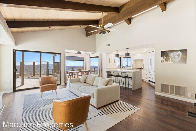 Foto del edificio - 4 br, 2.5 bath House - 9940 Heavenly Way