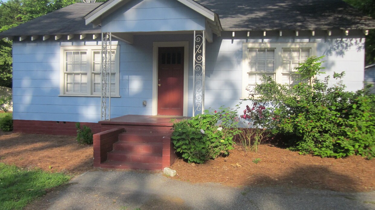 Foto principal - 2961 Moon Station Rd NW